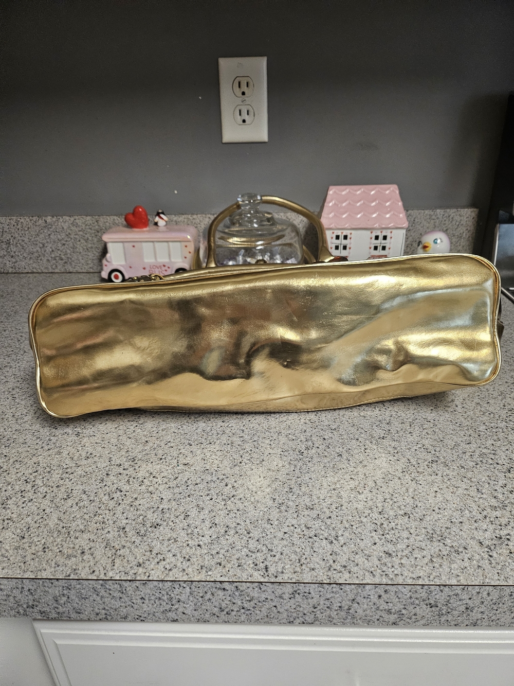 Rare Vintage Y2K Betseyville by Betsey Johnson Metallic Gold Kiss-Lock Bag ✨ - Picture 10 of 16